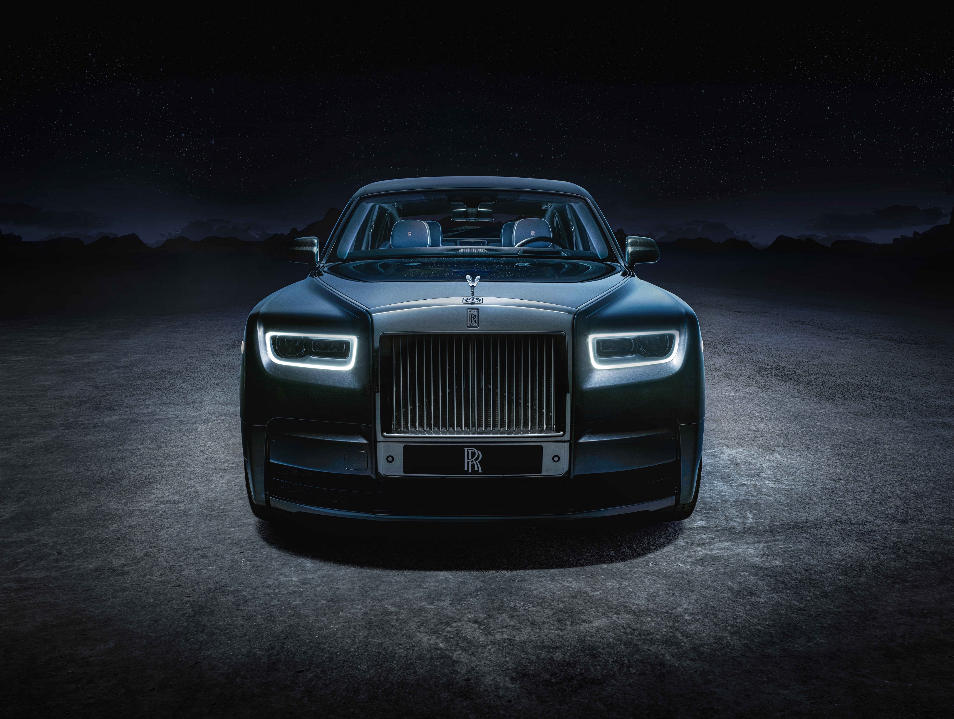 Новый ройс ройс. Rolls Royce Phantom 2021. Rolls Royce Phantom 2022. Роллс Ройс Wraith 2022. RR Phantom 2022.